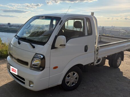 2023 Kia Bongo, белый, 2190000 рублей, вид 1