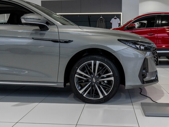 2024 Chery Arrizo 8, серебристый, 2930000 рублей - вид 13