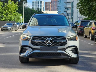 2024 Mercedes-Benz GLE 350 II (V167) Рестайлинг, серый, 9400000 рублей, вид 3