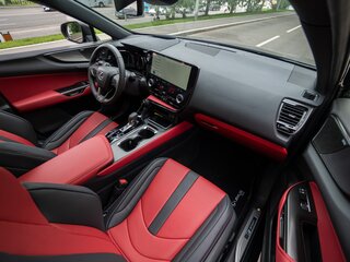 2023 Lexus NX 350h II, чёрный, 8090000 рублей, вид 5