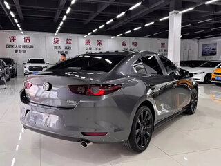 2022 Mazda 3 IV (BP), серебристый, 1138000 рублей, вид 5