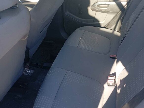 2013 Chevrolet Aveo II, серебристый, 250000 рублей - вид 6