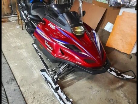 2000 Yamaha Venture, красный, 470000 рублей, вид 2