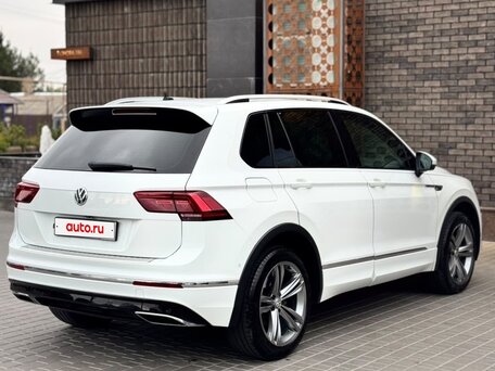2019 Volkswagen Tiguan II, белый, 2800000 рублей, вид 5