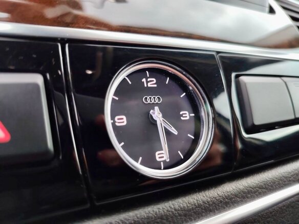 2015 Audi A8 III (D4) Рестайлинг, чёрный, 2200000 рублей - вид 32