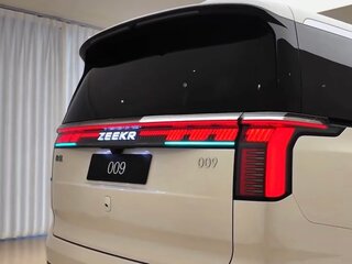 2026 Zeekr 009 I Рестайлинг, белый, 14000000 рублей, вид 2