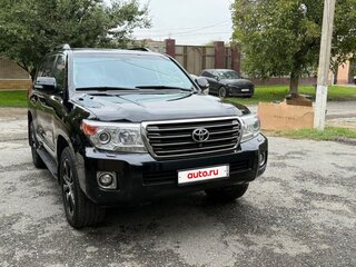 2013 Toyota Land Cruiser 200 Series Рестайлинг 1, чёрный, 3350000 рублей, вид 3