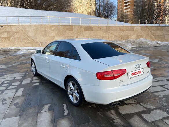 2015 Audi A4 IV (B8) Рестайлинг, белый, 1435000 рублей - вид 6