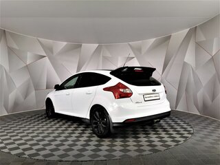 2013 Ford Focus III, белый, 585000 рублей, вид 4