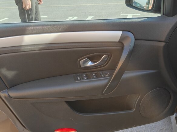 2008 Renault Laguna III, серый, 590000 рублей - вид 6