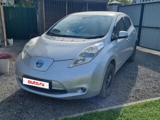 2011 Nissan Leaf (EM61) I (ZE0/AZE0), серый, 900000 рублей, вид 1