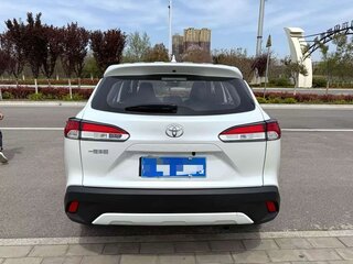 2026 Toyota Corolla Cross I Рестайлинг, белый, 3070000 рублей, вид 4