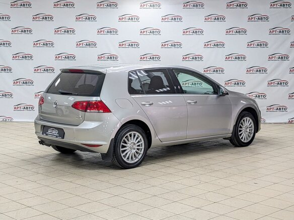 2013 Volkswagen Golf VII, серебристый, 1149000 рублей - вид 5