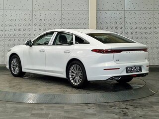 2024 FAW Bestune B70 I Рестайлинг, белый, 3047000 рублей, вид 2