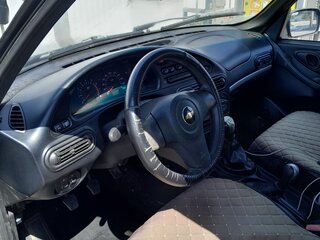 2012 Chevrolet Niva I Рестайлинг, серый, 450000 рублей, вид 5