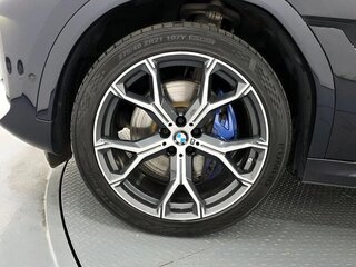 2023 BMW X6 30d III (G06), чёрный, 9584459 рублей, вид 4