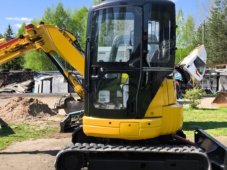 2015 Komatsu PC38, жёлтый, 3500000 рублей, вид 4