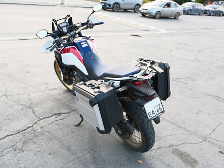 2016 Honda CRF 1000L Africa Twin, белый, 950000 рублей, вид 3