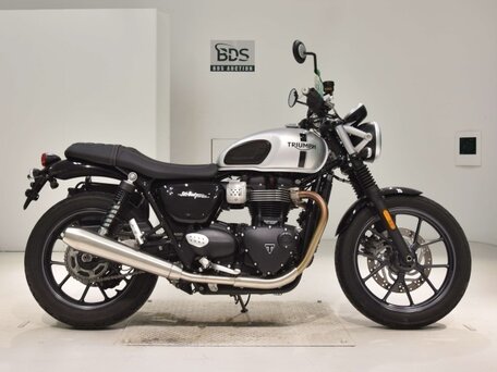 2018 Triumph Street Twin, серебристый, 572000 рублей, вид 2