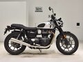 2018 Triumph Street Twin, серебристый, 572000 рублей - вид 1