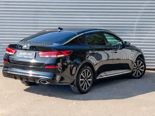 2019 Kia Optima IV Рестайлинг, чёрный, 1800000 рублей, вид 5