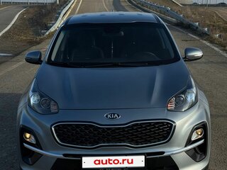 2018 Kia Sportage IV Рестайлинг, серебристый, 1850000 рублей, вид 2