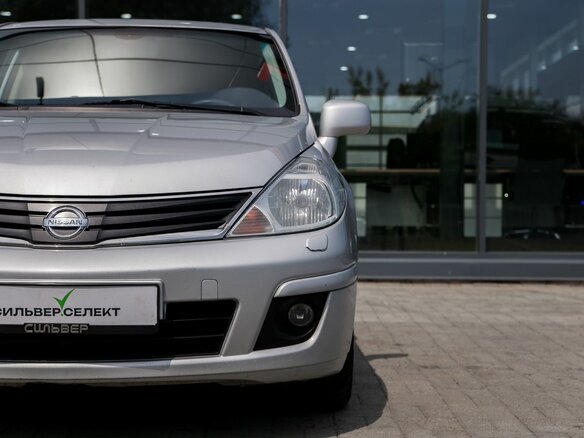 2013 Nissan Tiida I Рестайлинг, серебристый - вид 9