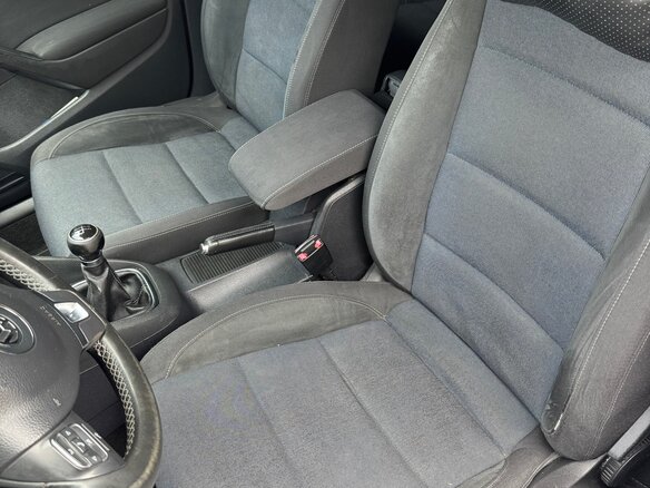 2011 Volkswagen Golf VI, синий, 850000 рублей - вид 16