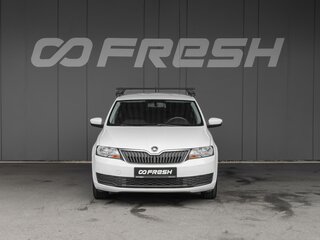 2018 Skoda Rapid I Рестайлинг, белый, 1349000 рублей, вид 3