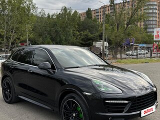2011 Porsche Cayenne S II (958), чёрный, 2200000 рублей, вид 2