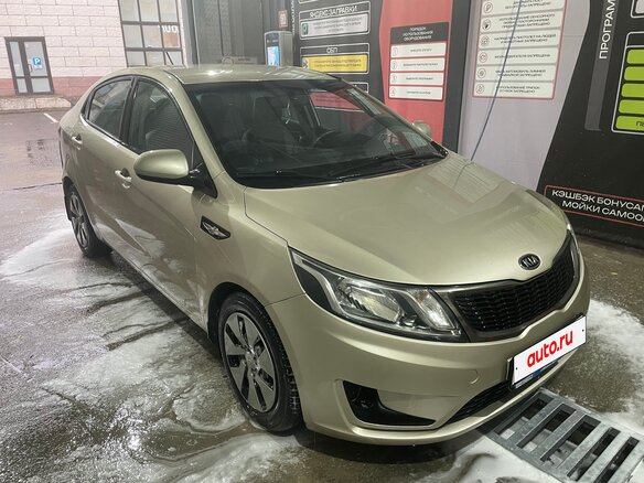 2012 Kia Rio III, бежевый, 610000 рублей - вид 1