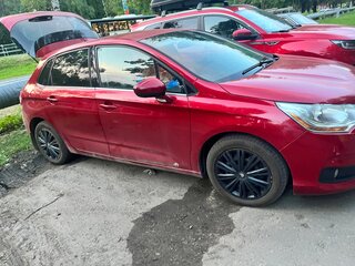 2013 Citroen C4 II, красный, 525000 рублей, вид 4
