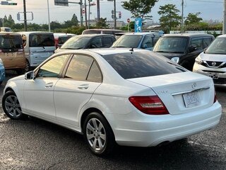 2013 Mercedes-Benz C-Класс 180 BlueEFFICIENCY III (W204) Рестайлинг, белый, 950000 рублей, вид 4