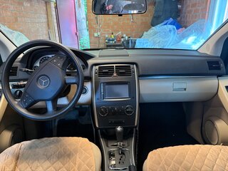2011 Mercedes-Benz B-Класс 180 I (W245) Рестайлинг, чёрный, 900000 рублей, вид 5
