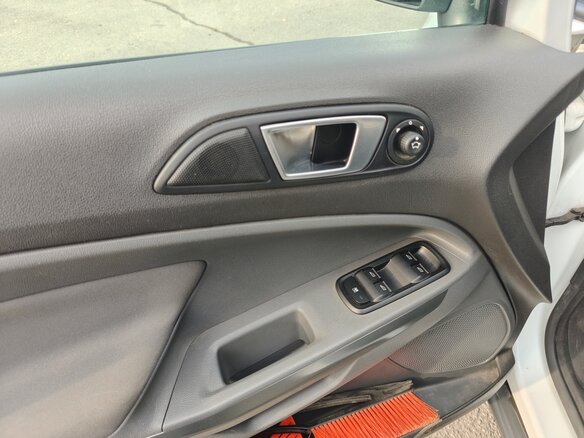 2014 Ford EcoSport II, белый, 1490000 рублей - вид 17