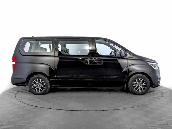 2019 Hyundai H-1 II Рестайлинг 2, чёрный - вид 3