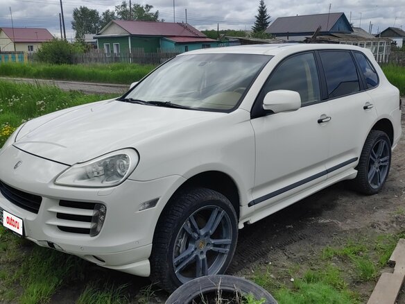 2008 Porsche Cayenne S I Рестайлинг (957), белый, 750000 рублей