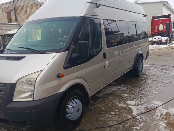 2012 Ford Transit, серебристый, 1300000 рублей - вид 3
