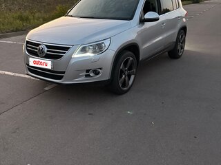 2010 Volkswagen Tiguan I, серебристый, 1150000 рублей, вид 1