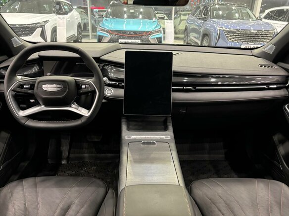 2026 Geely Preface I, серый - вид 5