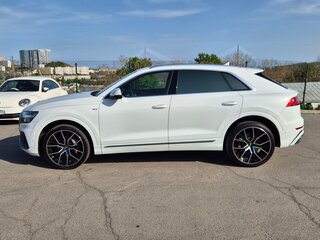 2020 Audi Q8 45 TDI I (4M), белый, 6750000 рублей, вид 5