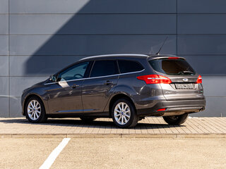 2016 Ford Focus III Рестайлинг, серый, 1295000 рублей, вид 4