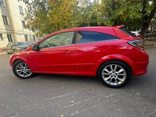 2007 Opel Astra GTC H Рестайлинг, красный, 600000 рублей, вид 3