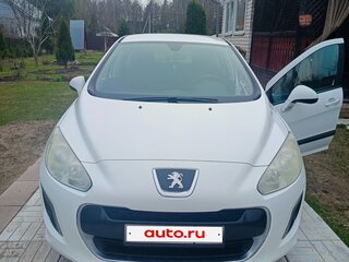 2011 Peugeot 308 I Рестайлинг, белый, 430000 рублей, вид 1