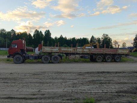 2006 КамАЗ 43118, красный, 1100000 рублей, вид 2