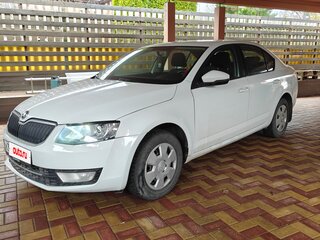 2016 Skoda Octavia III (A7), белый, 950000 рублей, вид 2