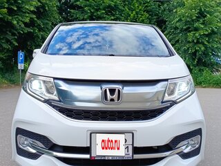 2016 Honda Stepwgn Spada V, белый, 1800000 рублей, вид 1