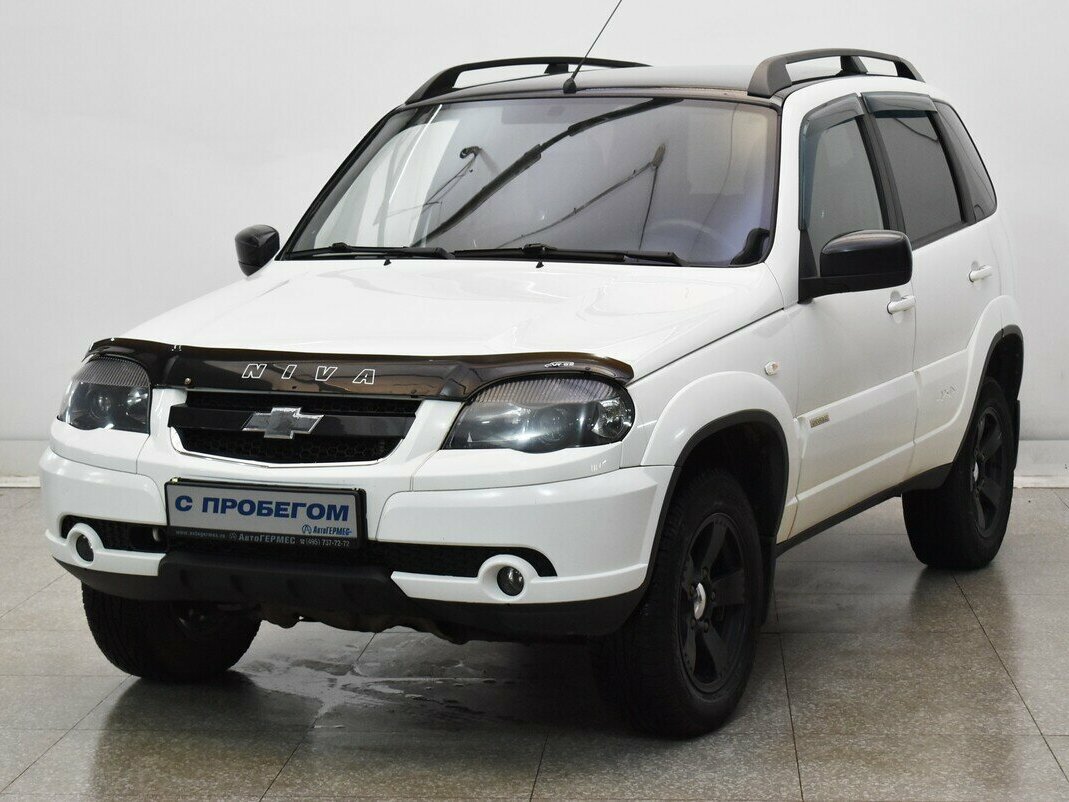 Открыть фотографии: Chevrolet Niva I Рестайлинг
