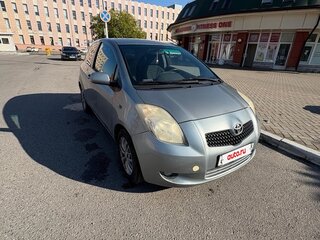 2008 Toyota Yaris Multimode II, серебристый, 430000 рублей, вид 1