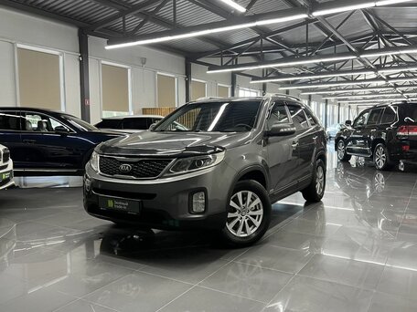 2014 Kia Sorento II Рестайлинг, серый, 1335000 рублей, вид 1
